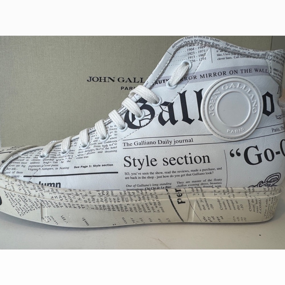 John Galliano Newspaper Print Sneakers Mens‎ 11 White High Top Gazette Leather